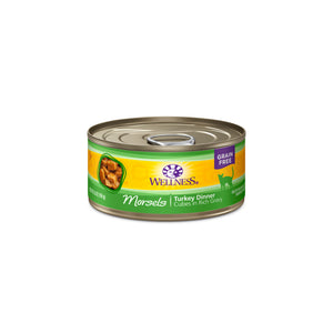 Wellness Grain Free Turkey Entree Cubes in Rich Gravy Morsels Canned Food for Cats (5.5oz)