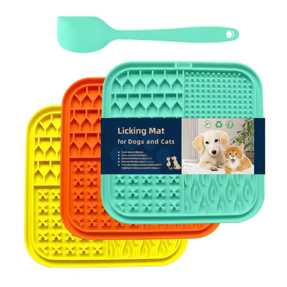 The Paw Lover Silicone Licking Mat for Dogs & Cats