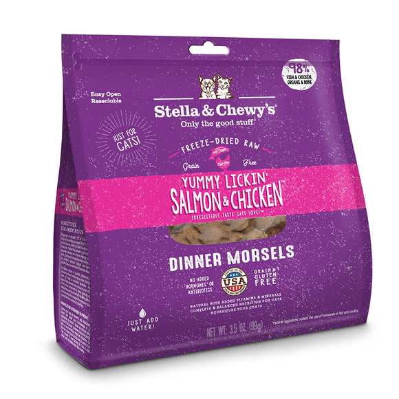 Stella & Chewy’s Yummy Lickin’ Salmon & Chicken Freeze-Dried Raw Dinner Morsels for Cats (2 sizes)